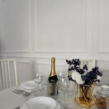 The Grand Palette - Luxury *