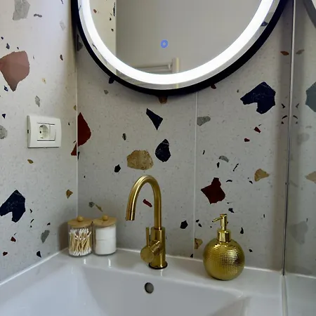 The Grand Palette - Luxury Apartmán Temešvár