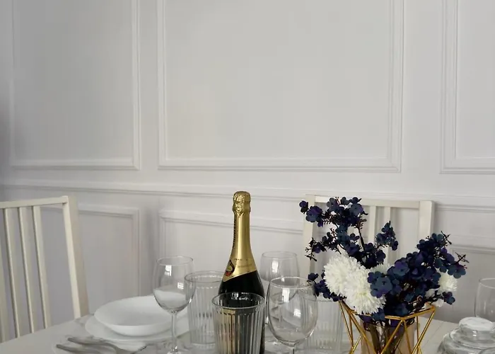 The Grand Palette - Luxury *