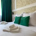 The Grand Palette - Luxury *