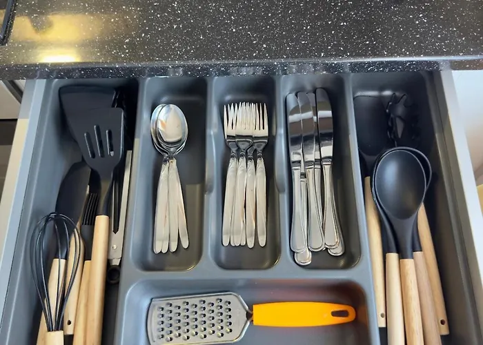 The Grand Palette - Luxury *